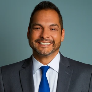 image of agent Rudy Acuna