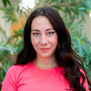 image of agent Ruthanne Conciatore