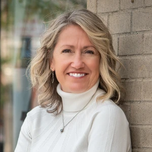 image of agent Wendy Thagard